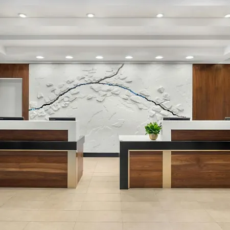 Mystic Marriott Hotel And Spa-2